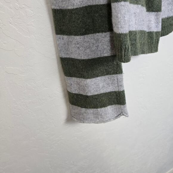 American  Eagle Women's M Cardigan Sweater Angora Rabbit Hair Blend Open Relaxed - Picture 10 of 14